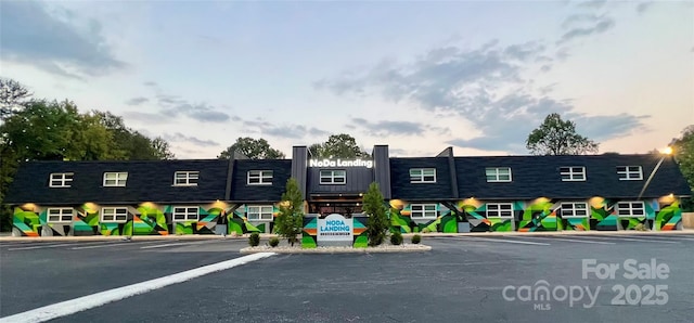 2000 Patio Ct Unit 101, 105, 125, Charlotte, NC 28205 - view of building exterior featuring uncovered parking