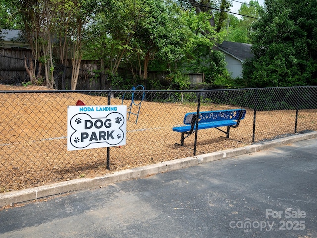 2000 Patio Ct Unit 101, 105, 125, Charlotte, NC 28205 - view of home's community with a dog friendly area