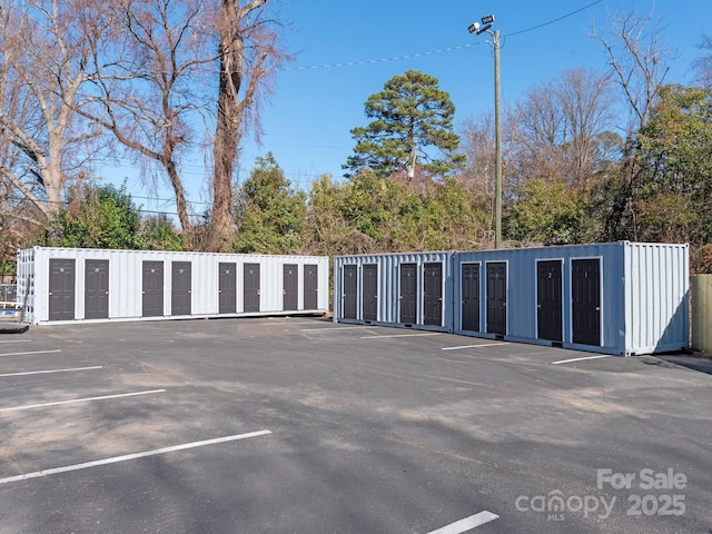 2000 Patio Ct Unit 101, 105, 125, Charlotte, NC 28205 - view of building exterior with uncovered parking