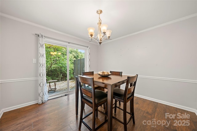 3500 Colony Rd Unit B, Charlotte, NC 28211 - dining area with a chandelier, crown molding, and wood finished floors