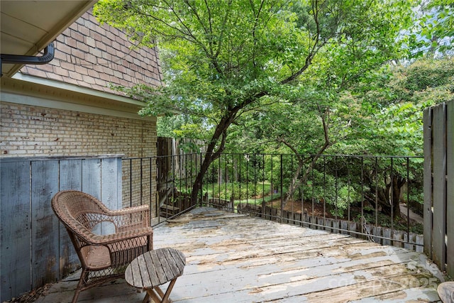 3500 Colony Rd Unit B, Charlotte, NC 28211 - view of wooden deck