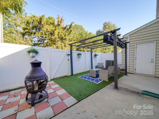 120 Prairie View Ct, Belmont, NC 28012 - fenced backyard featuring a gate, a patio area, and a pergola