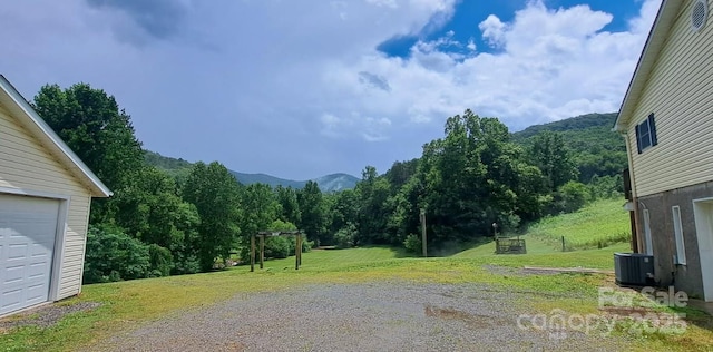 170 Beaverdam Loop Rd, Candler, NC 28715 - photo 4