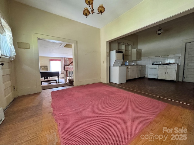 130 N 1st St, Franklin, NC 28734 - photo 46