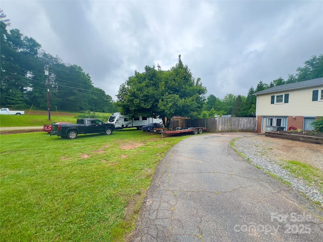 803 Bannon Pl, Lenoir, NC 28645 - view of asphalt driveway