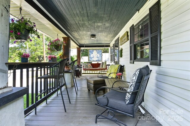 840 10th Street Blvd NW, Hickory, NC 28601 - view of porch