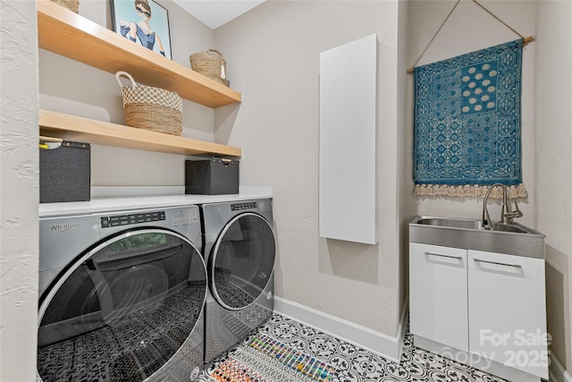 877 Winding Creek Rd, Sapphire, NC 28774 - laundry area featuring washing machine and clothes dryer and baseboards