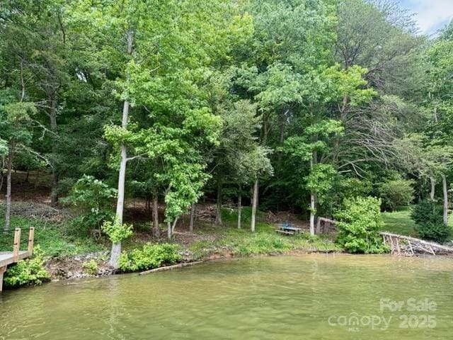 138 Island View Rd, Statesville, NC 28677