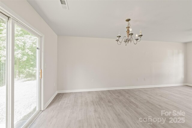 425 Austin Dr, Charlotte, NC 28213 - photo 11