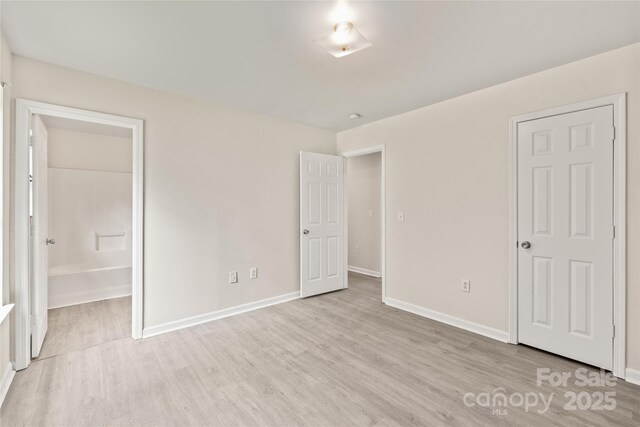425 Austin Dr, Charlotte, NC 28213 - photo 16
