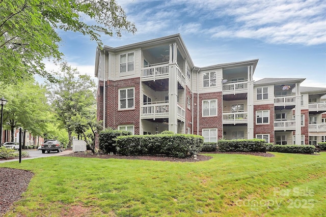 921 NE Dr, Davidson, NC 28036 - view of building exterior