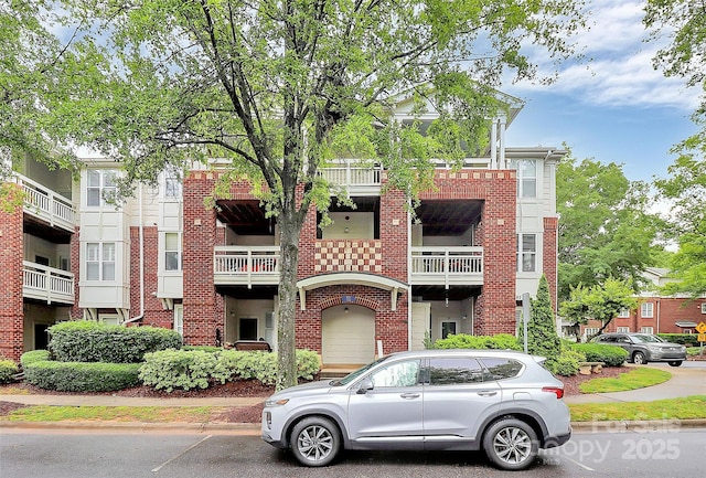 921 NE Dr, Davidson, NC 28036 - view of building exterior