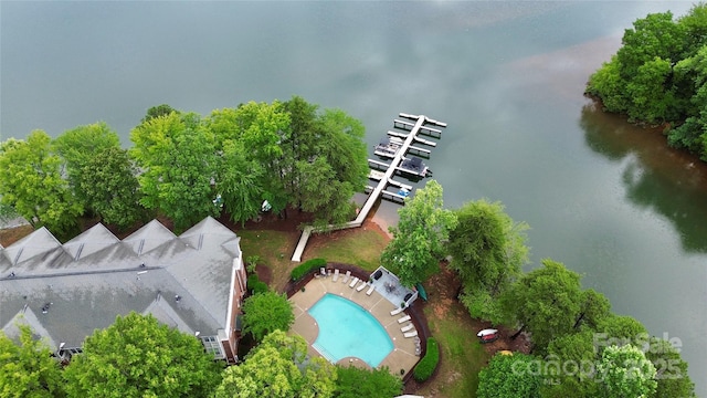 921 NE Dr, Davidson, NC 28036 - view of subject property featuring a nearby body of water and a pool area