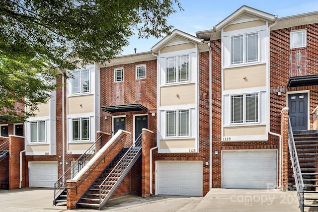 1125 Kurt Ct, Charlotte, NC 28209 - photo 1