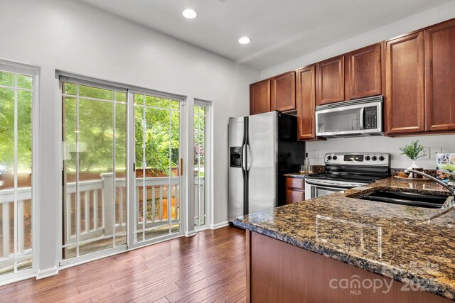 1125 Kurt Ct, Charlotte, NC 28209 - photo 11