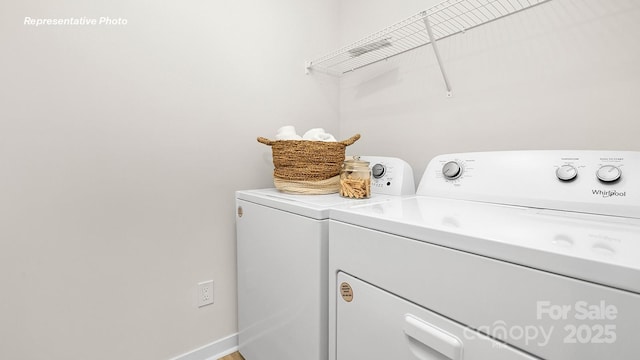 12019 Zazu Way, Charlotte, NC 28215 - laundry area featuring washer and dryer