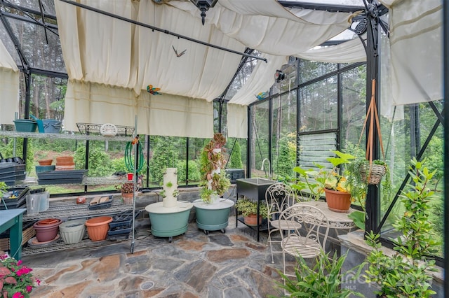 94 Spruce Hill Dr, Hendersonville, NC 28792 - view of sunroom / solarium