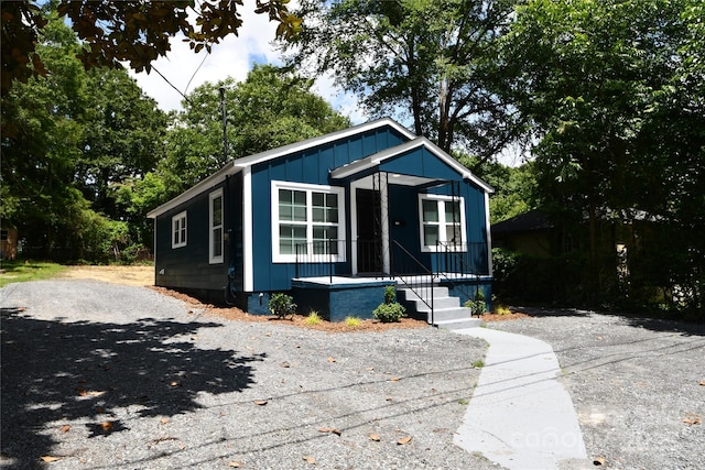 1406 Caldwell St, Gastonia, NC 28052 - photo 2