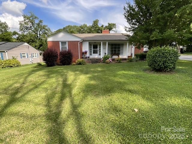 621 N Craige Street 25 & 27, Salisbury, NC 28144 - photo 2