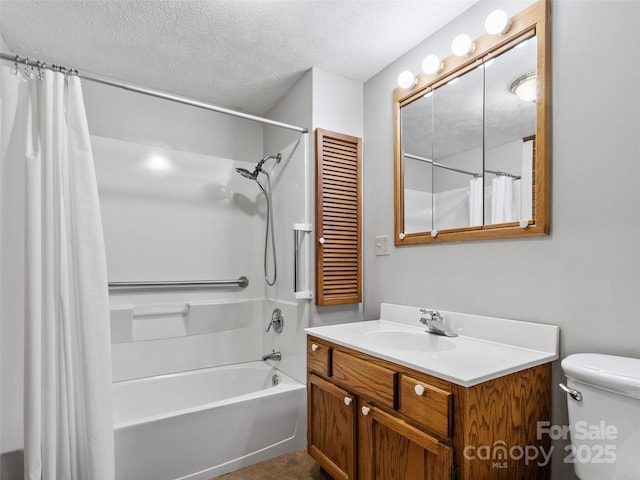 244 Carl Fox Rd, Burnsville, NC 28714 - full bathroom featuring vanity, shower / bath combination with curtain, and a textured ceiling