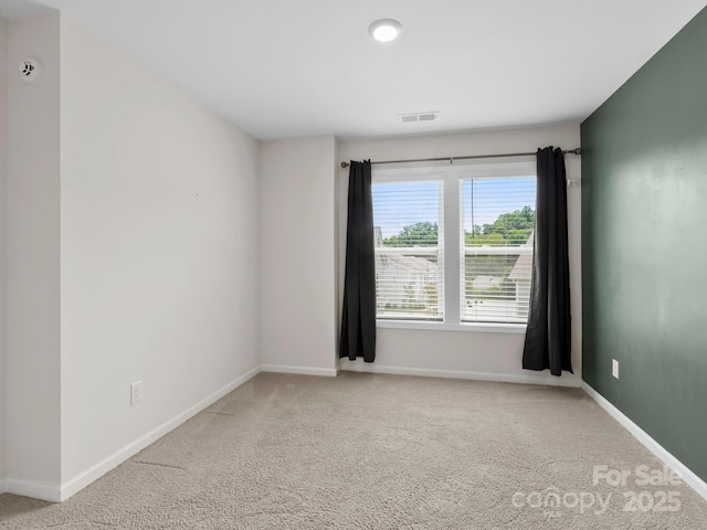 567 Big Sur Loop, Asheville, NC 28806 - unfurnished room with carpet floors and a smoke detector