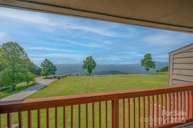 2881 White Oak Mountain Rd Unit D5, Columbus, NC 28722 - view of green lawn