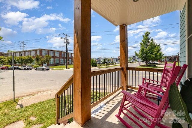 501 Mercury St, Charlotte, NC 28205 - view of covered porch