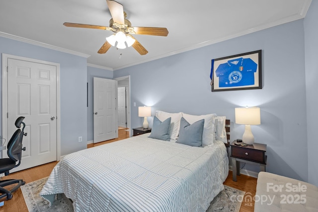 13934 Kings Carriage Ln, Charlotte, NC 28278 - bedroom with wood finished floors, ceiling fan, and ornamental molding