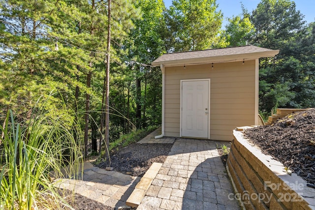 13934 Kings Carriage Ln, Charlotte, NC 28278 - view of shed