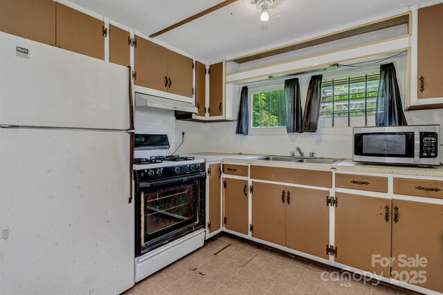 102 Edgewood Rd S, Asheville, NC 28803 - photo 4