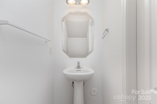 1404 Waylon Ave, Gastonia, NC 28054 - view of bathroom