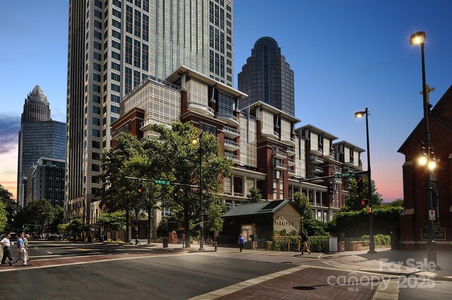 435 S Tryon St, Charlotte, NC 28202 - photo 44