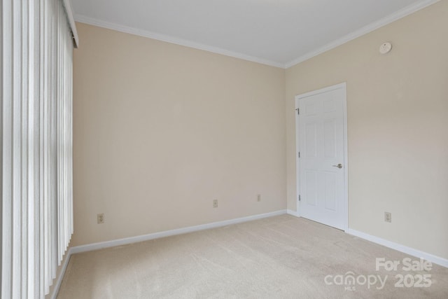 390 Classic Oaks Cir, Hendersonville, NC 28792 - unfurnished room featuring ornamental molding and light colored carpet
