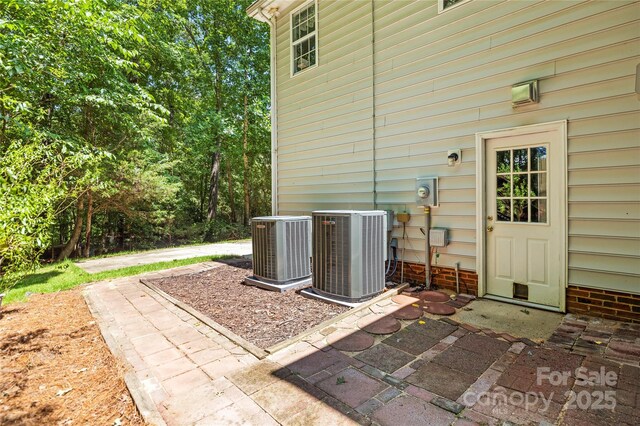 171 Highland Woods Ct, Denver, NC 28037 - view of patio / terrace