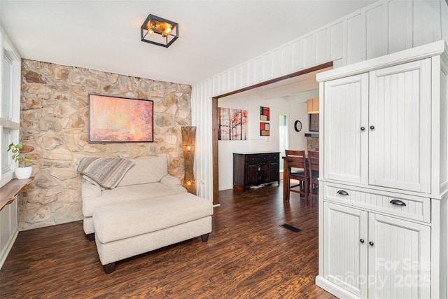 4725 Rounding Run Rd, Charlotte, NC 28277 - sitting room featuring dark wood-style floors