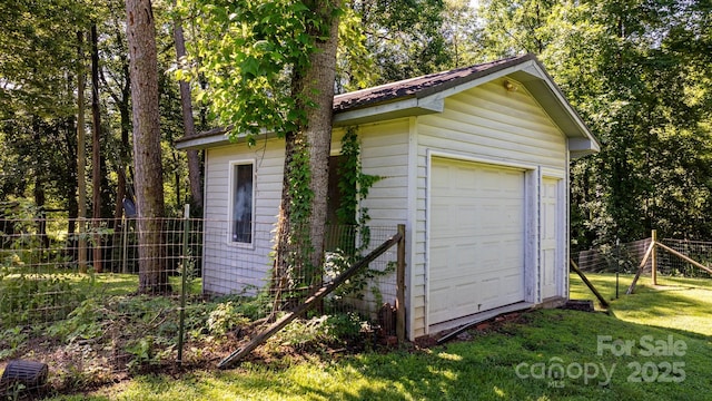 917 Sunset Ave SW, Valdese, NC 28690 - view of garage