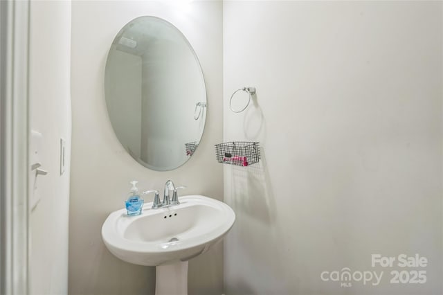 1012 Leland Dr, Wesley Chapel, NC 28104 - bathroom with a sink