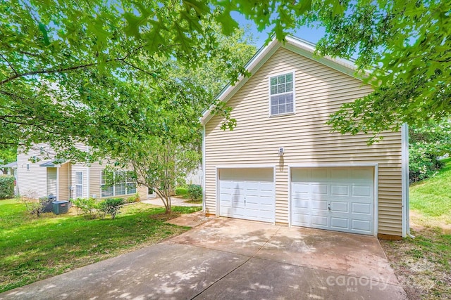 10132 Caldwell Depot Rd, Cornelius, NC 28031 - view of property exterior with a lawn