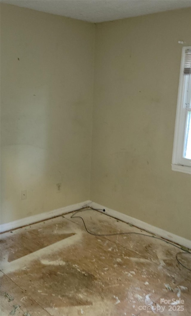 7705 Stone Canyon Ln, Charlotte, NC 28227 - unfurnished room with baseboards