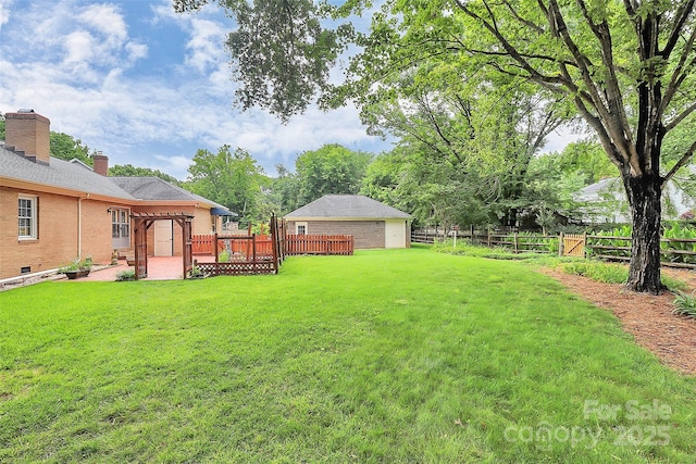3304 Chilham Pl, Charlotte, NC 28226 - fenced backyard featuring a wooden deck and a pergola