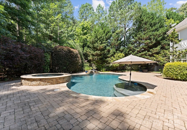 4536 Rustling Woods Dr, Denver, NC 28037 - view of pool with a patio and a pool with connected hot tub