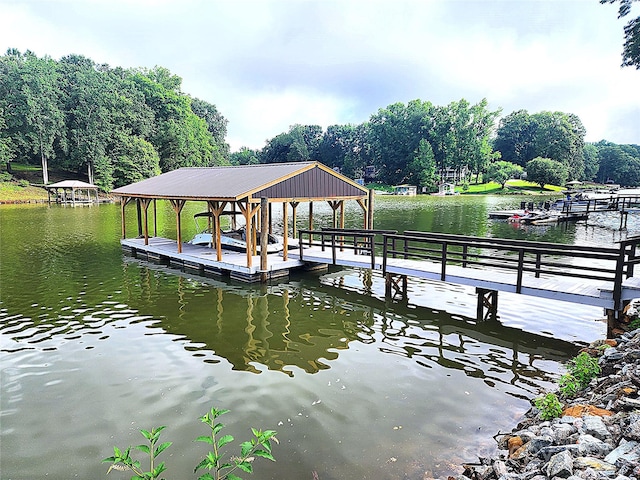 6908 Shade Tree Ln, Sherrills Ford, NC 28673