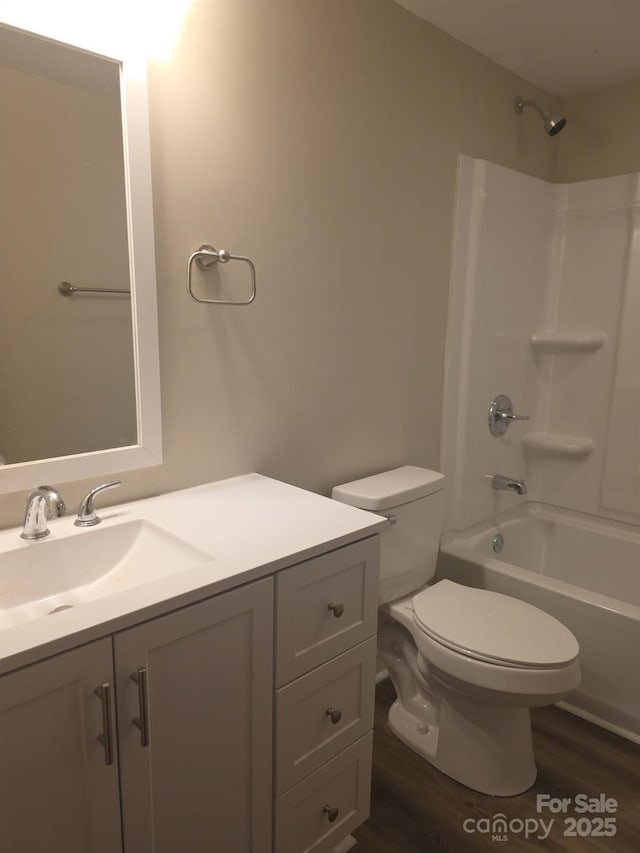 6820 Butterfly Ln, Kershaw, SC 29067 - full bath with vanity, bathing tub / shower combination, and wood finished floors