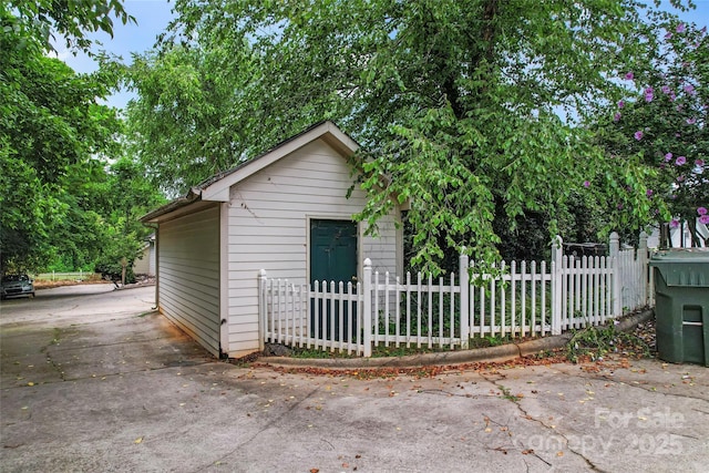 1609 Begonia Way, Rock Hill, SC 29732 - view of front of property with driveway