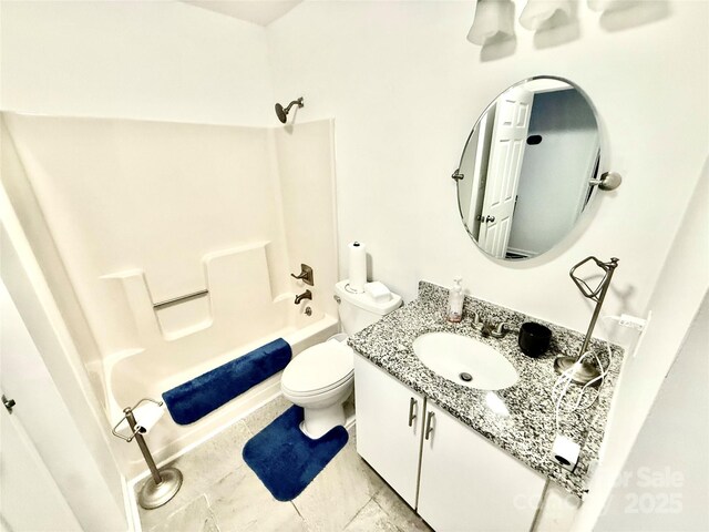 6007 Crosswood Ct, Charlotte, NC 28215 - full bath with vanity and shower / bathtub combination