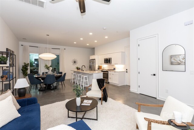 2107 W Trade St, Charlotte, NC 28216 - photo 10