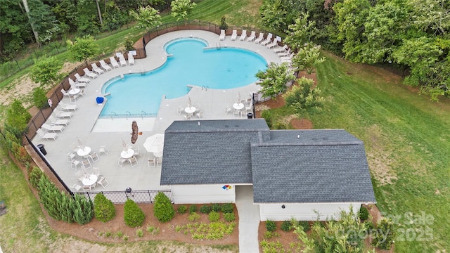 11806 Stirling Field Dr, Pineville, NC 28134 - aerial view of a pool