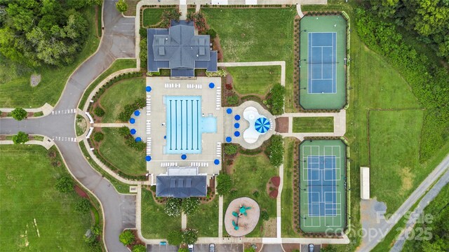 11806 Stirling Field Dr, Pineville, NC 28134 - bird's eye view of a pool
