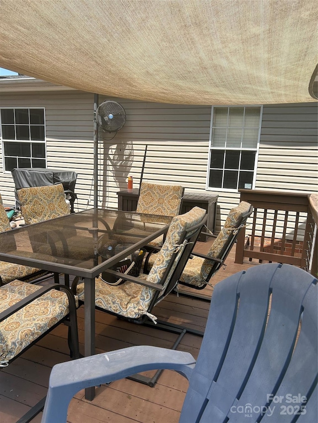 117 Haystack Ln, Olin, NC 28660 - deck with outdoor dining area