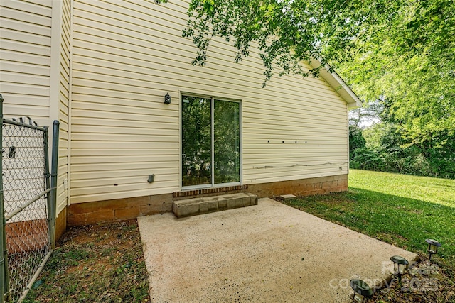1801 Teddington Dr, Charlotte, NC 28214 - rear view of house featuring a patio area
